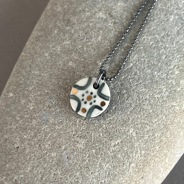 Mini Lustre Necklace