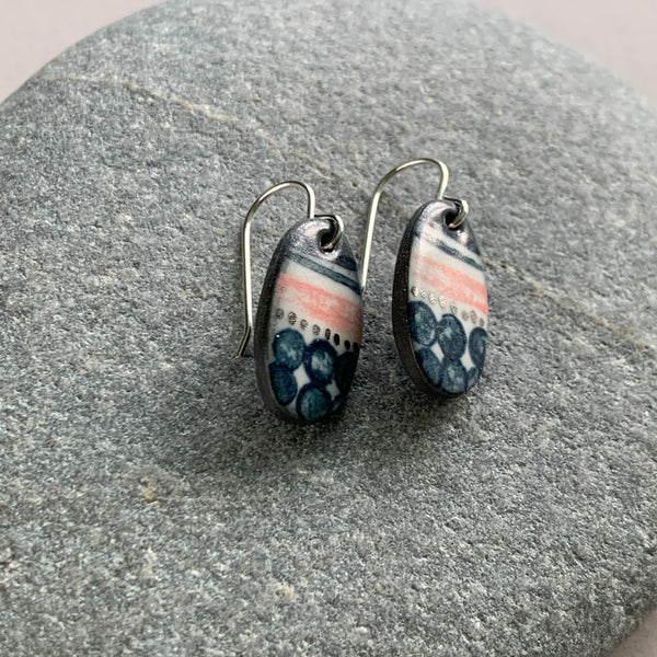 Snow Fields Earrings with Pink