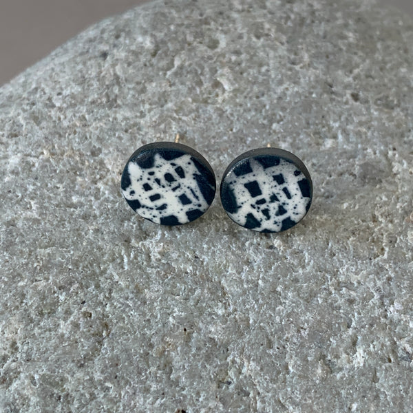 Scribble Studs