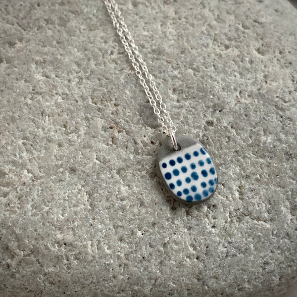 Dots Mini Coast Pendant
