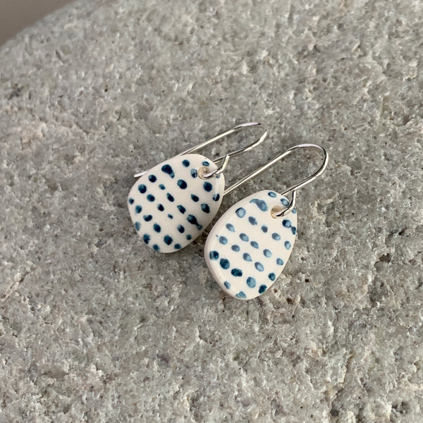 Small Dots Coast Earrings