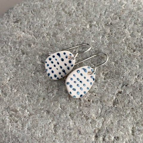 Small Dots Coast Earrings