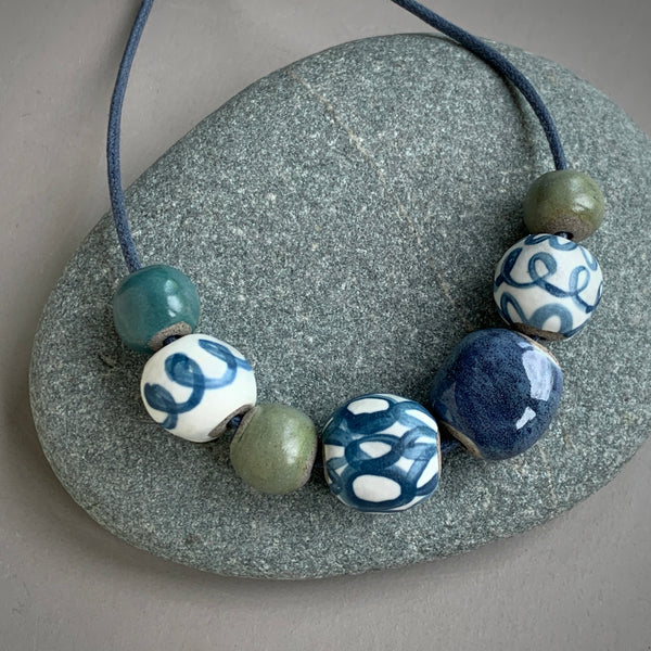 Indigo and Green Pebble Beads Necklace
