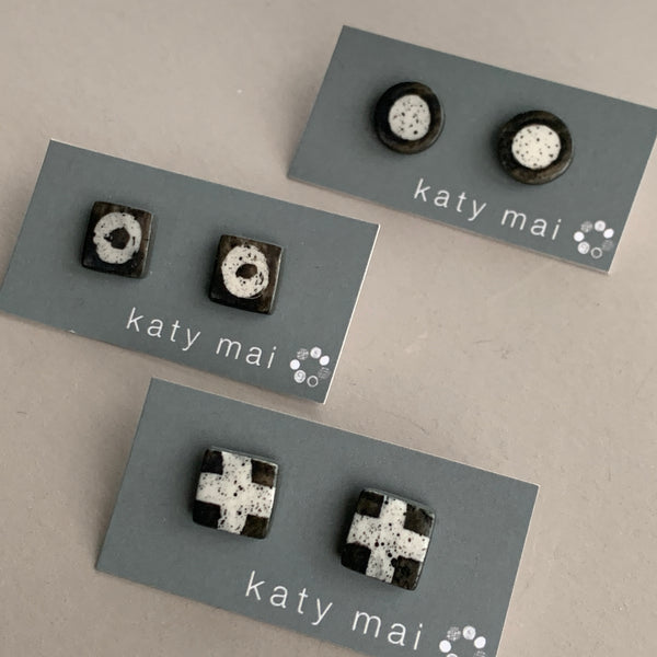 Small Monochrome Studs Collection