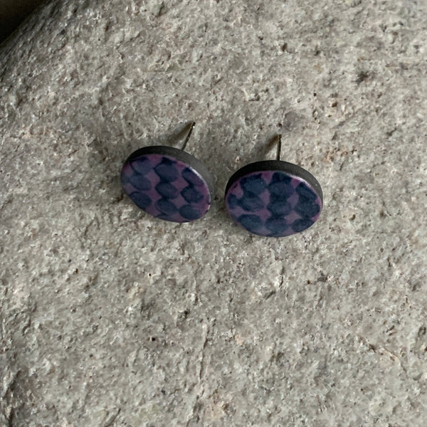 Large Print Studs #8