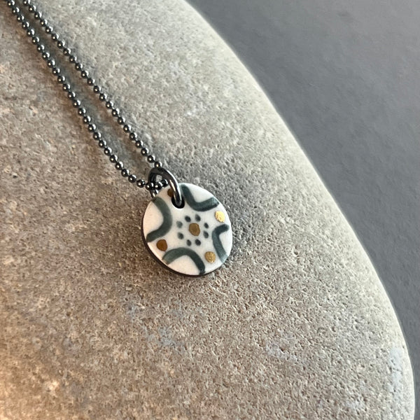 Mini Lustre Necklace