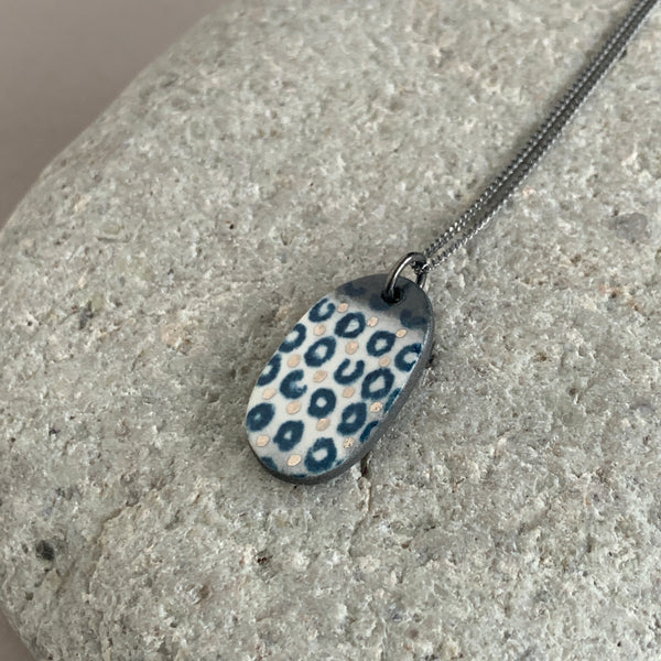 Oval Loops Lustre Necklace