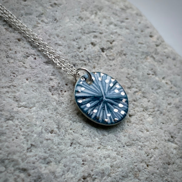 Indigo Star Lustre Pendant