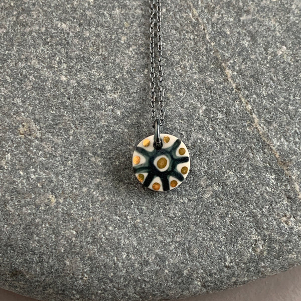 Mini Star Lustre Necklace