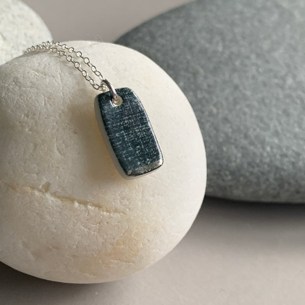 Long Lustre Necklace