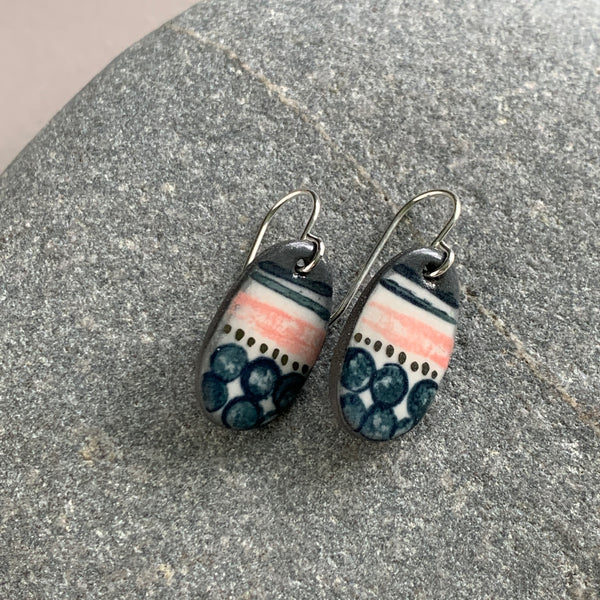 Snow Fields Earrings with Pink