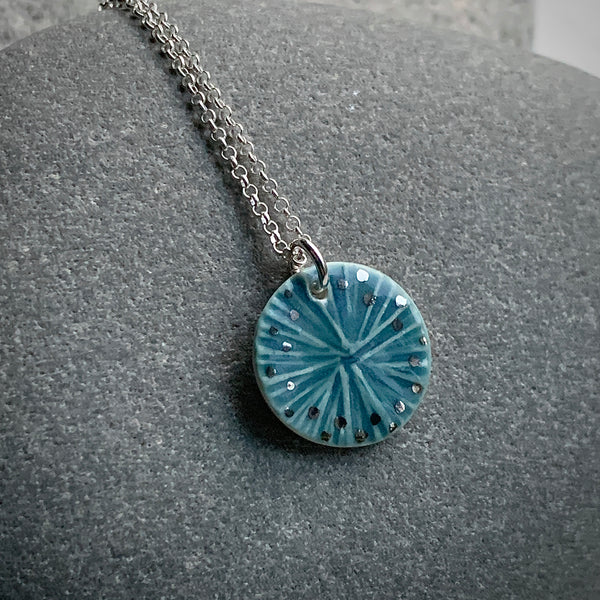Sea Star Lustre Pendant