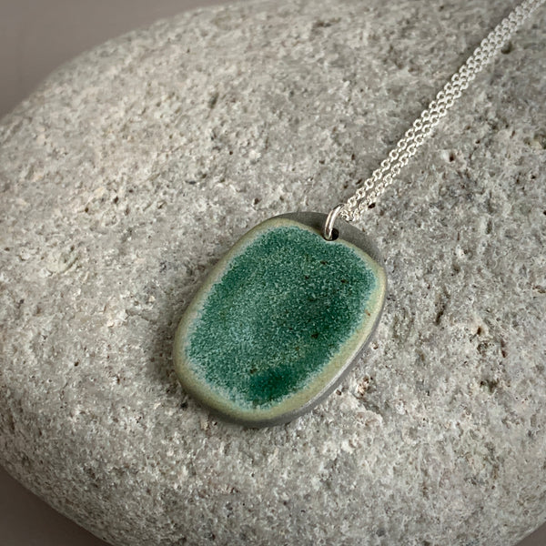 Large Moss Coast Necklace