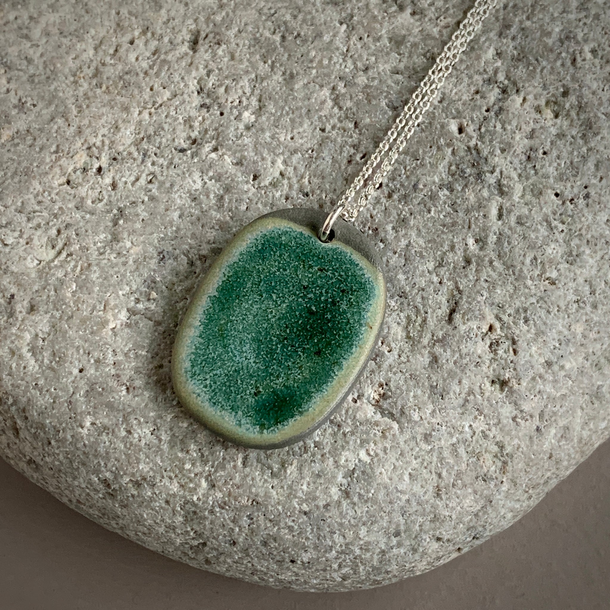 Large Moss Coast Necklace