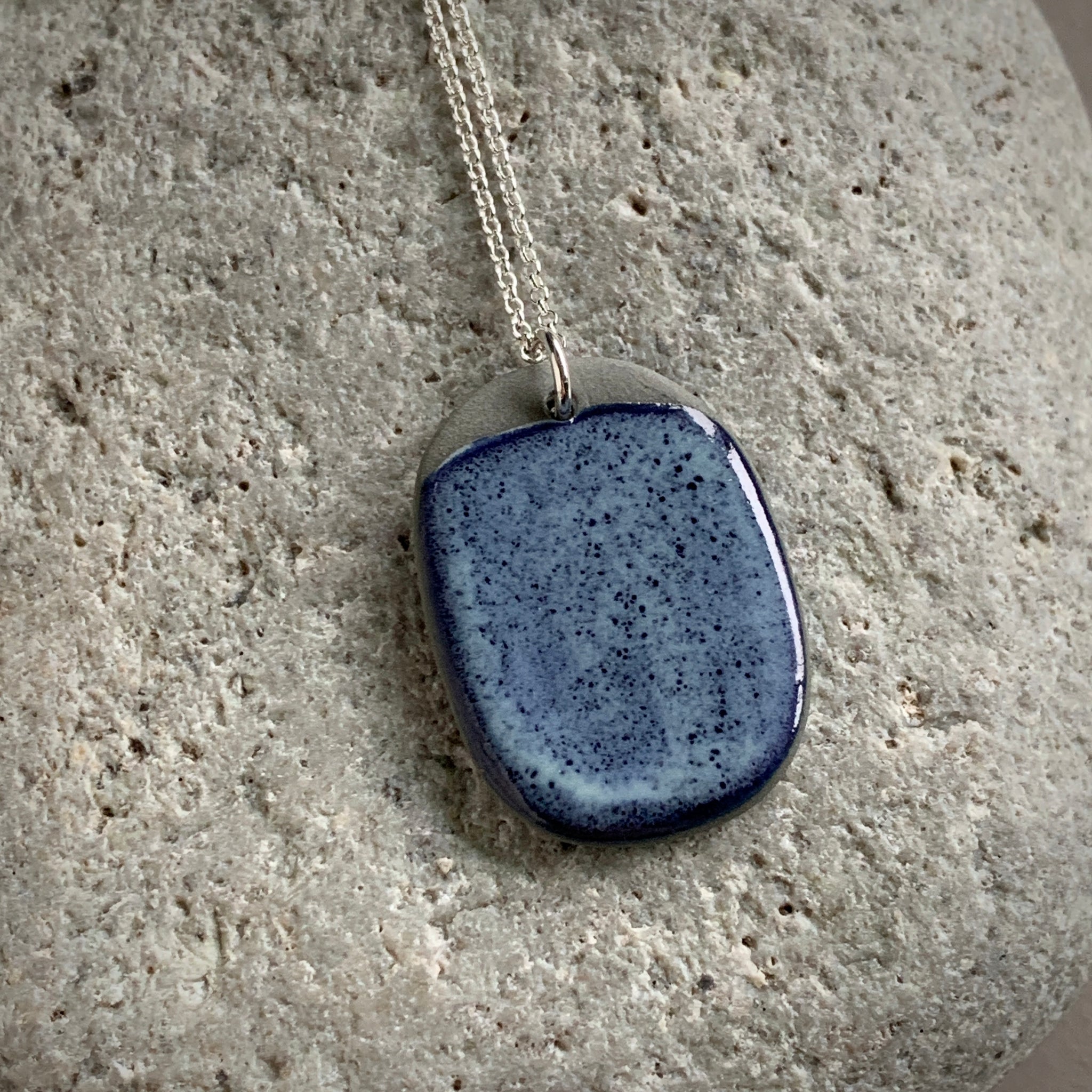 Large Bilberry Coast Necklace